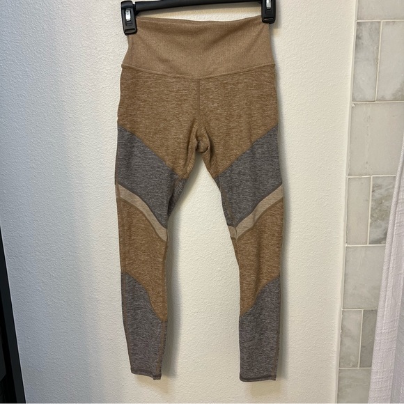 Alo Yoga 7/8 High-Waist Alosoft Sheila Legging - Picture 2 of 9